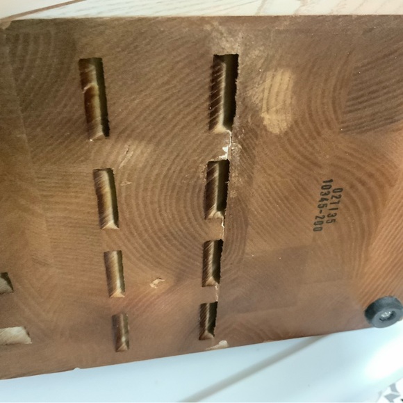 Henckels Forged Accent 20 Piece Self Sharpening Knife Block. - Picture 6 of 6